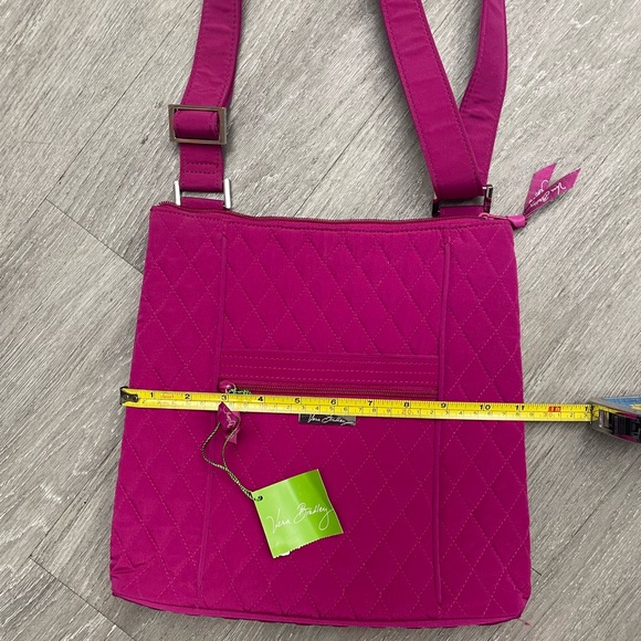Vera Bradley Hipster crossbody Magenta NWT - Picture 10 of 11